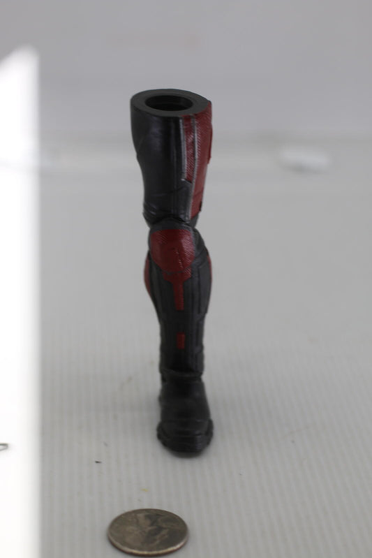 Marvel Legends Civil War Giant Man Baf Left Leg Loose From Black Panther