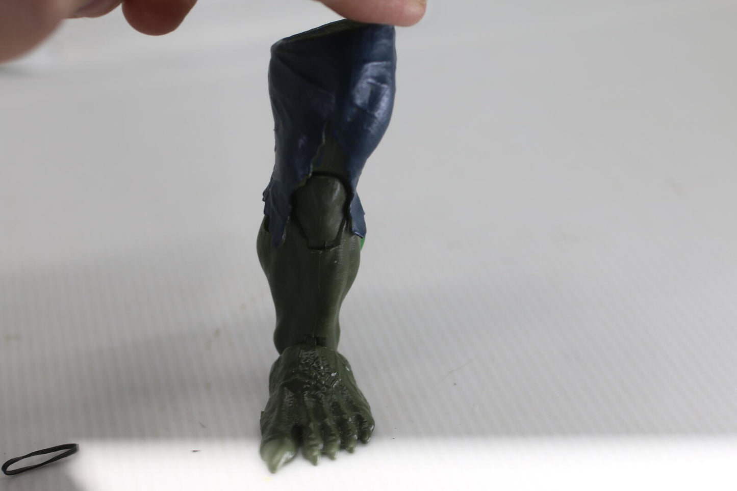 Marvel Legends Build a Figure BAF Ultimate Green Goblin Left Leg Hasbro 2017