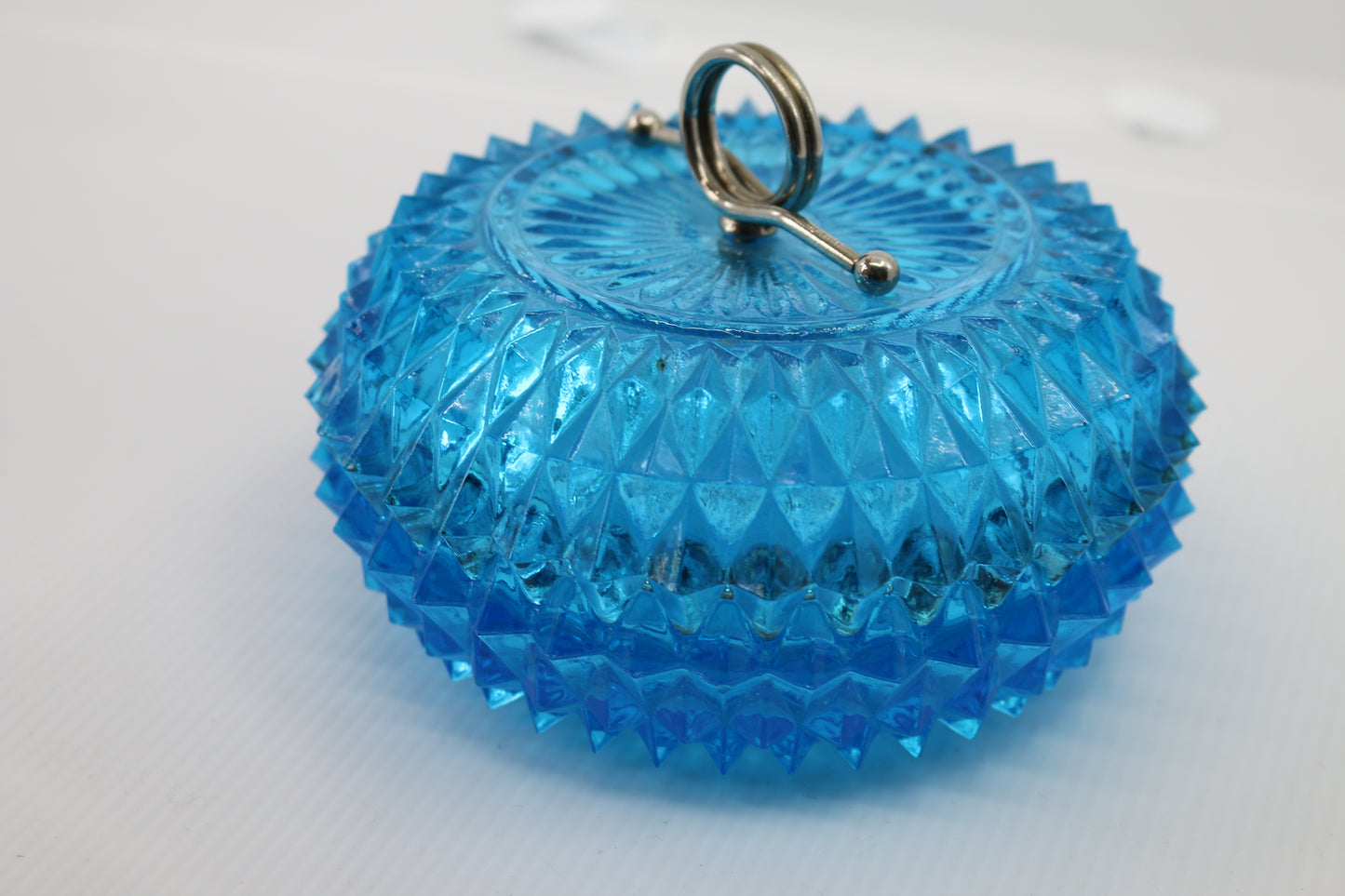 Indiana Glass Diamond Point Blue Glass Powder Jar Candy Dish Vintage Vanity