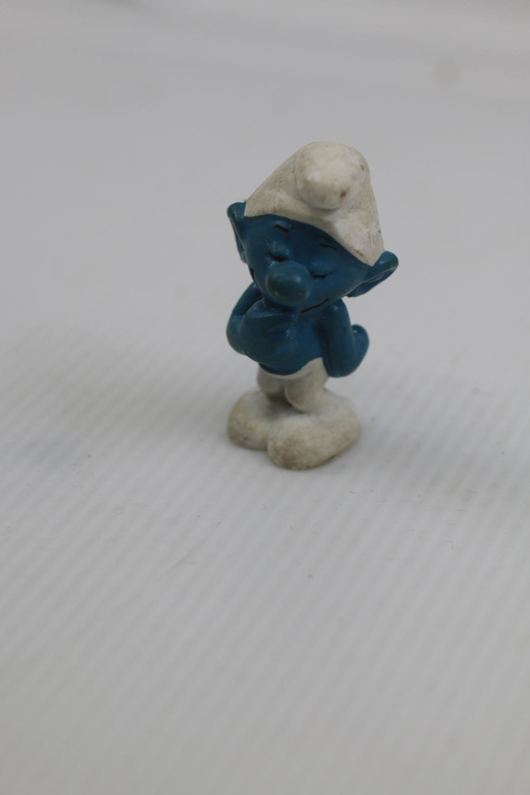 Smurfs toy figure Peyo Schleich Bully Germany 1978 vtg 20082 Bashful shy RARE