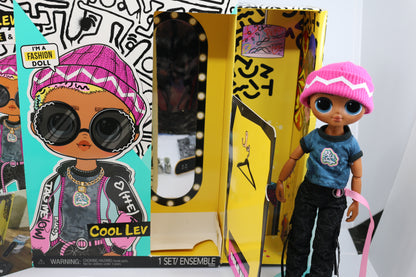 L.O.L. Surprise! OMG Guys Fashion Doll Cool Lev with 20 Surprises Set