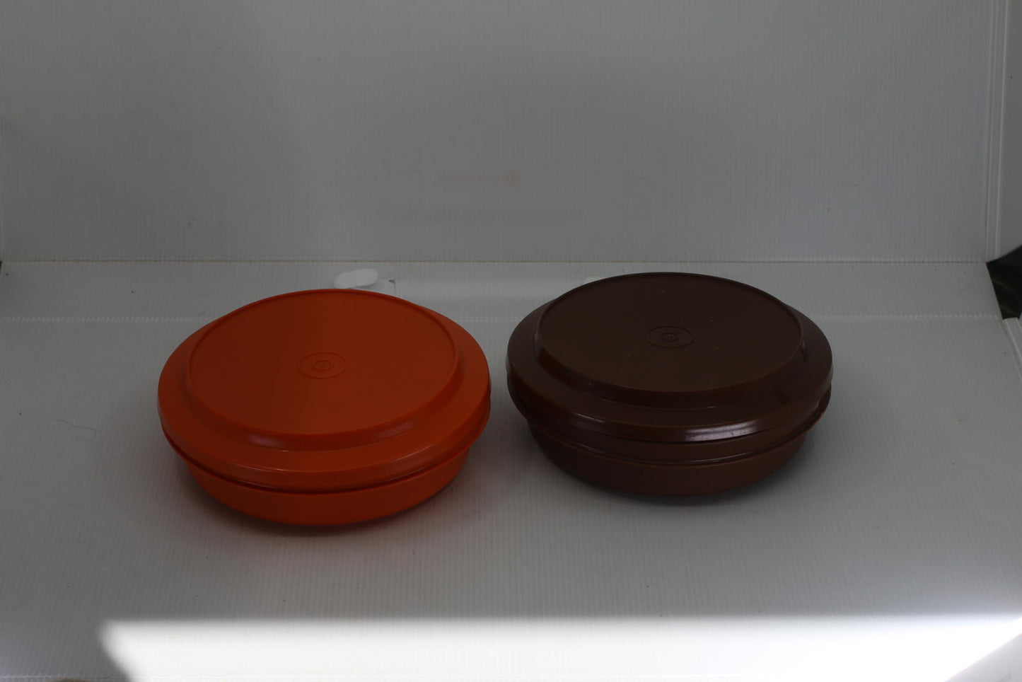 Set of Two Round Plastic Storage Containers with Lids tupperware Orange & Brown