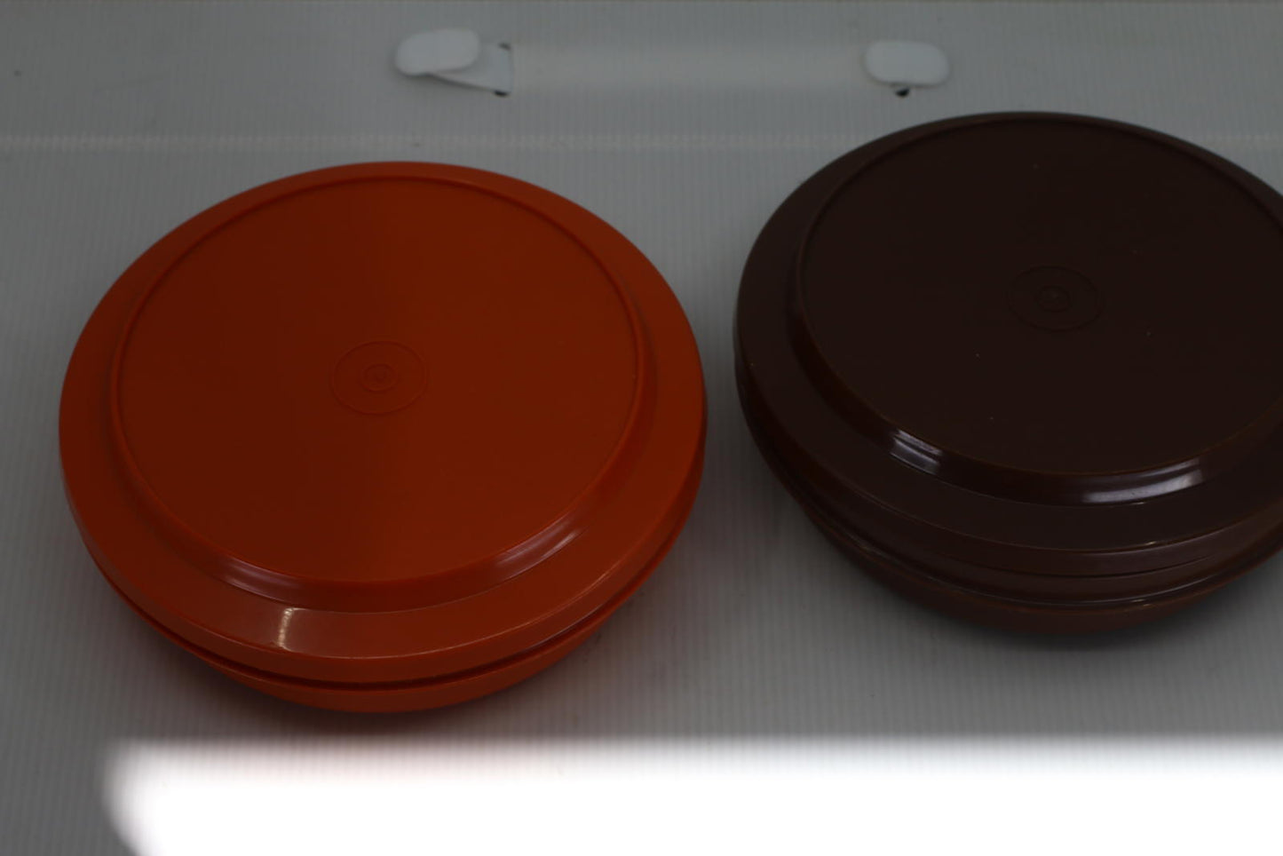 Set of Two Round Plastic Storage Containers with Lids tupperware Orange & Brown