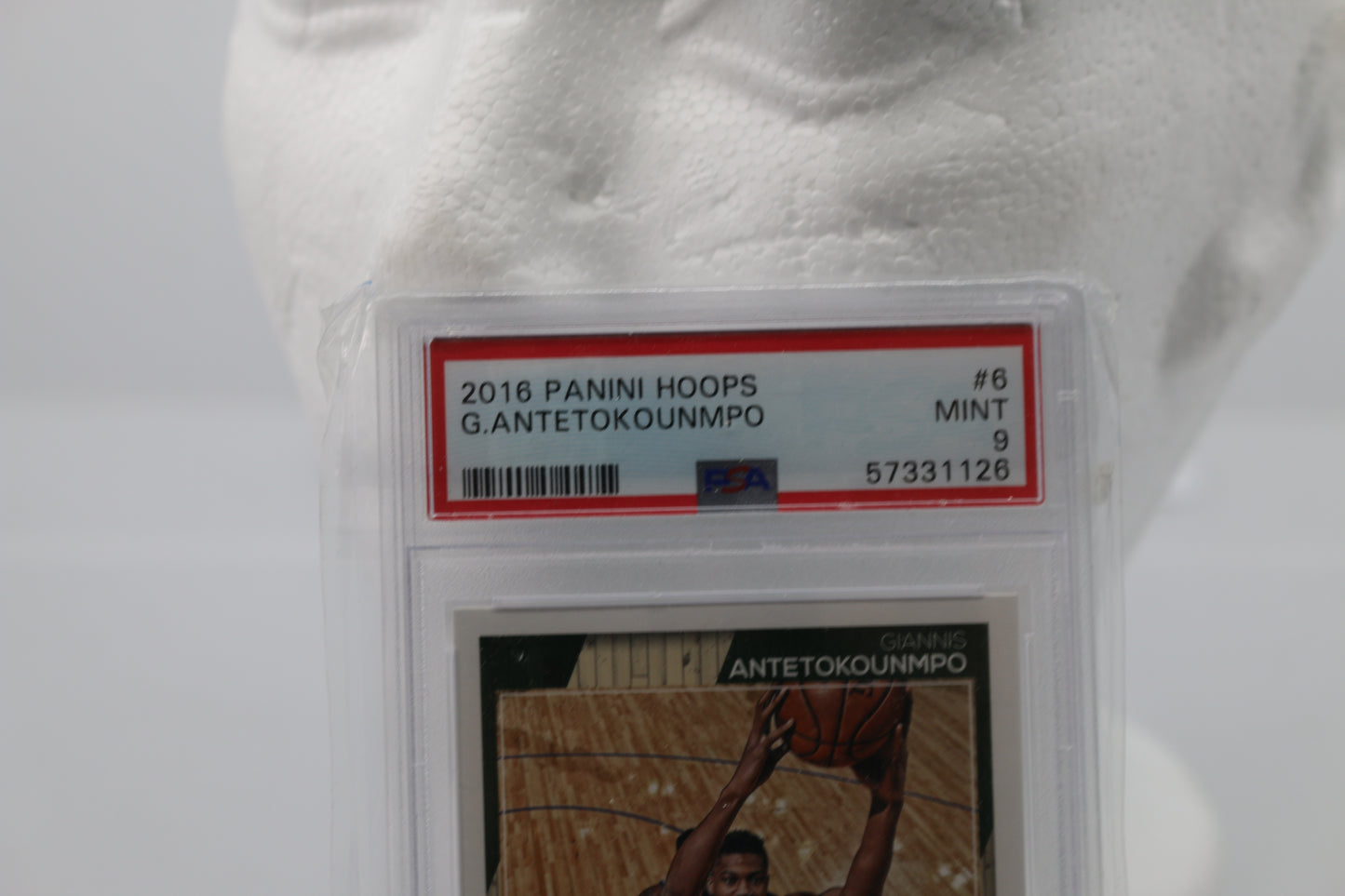 2016-17 panini hoops g.antetokounmpo nba #6 psa graded 9 Mint card