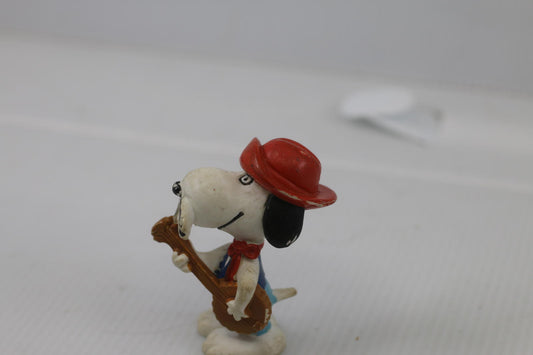 Vintage Snoopy Guitar Figurine 1958–1966 United Feature Hong Kong Peanuts