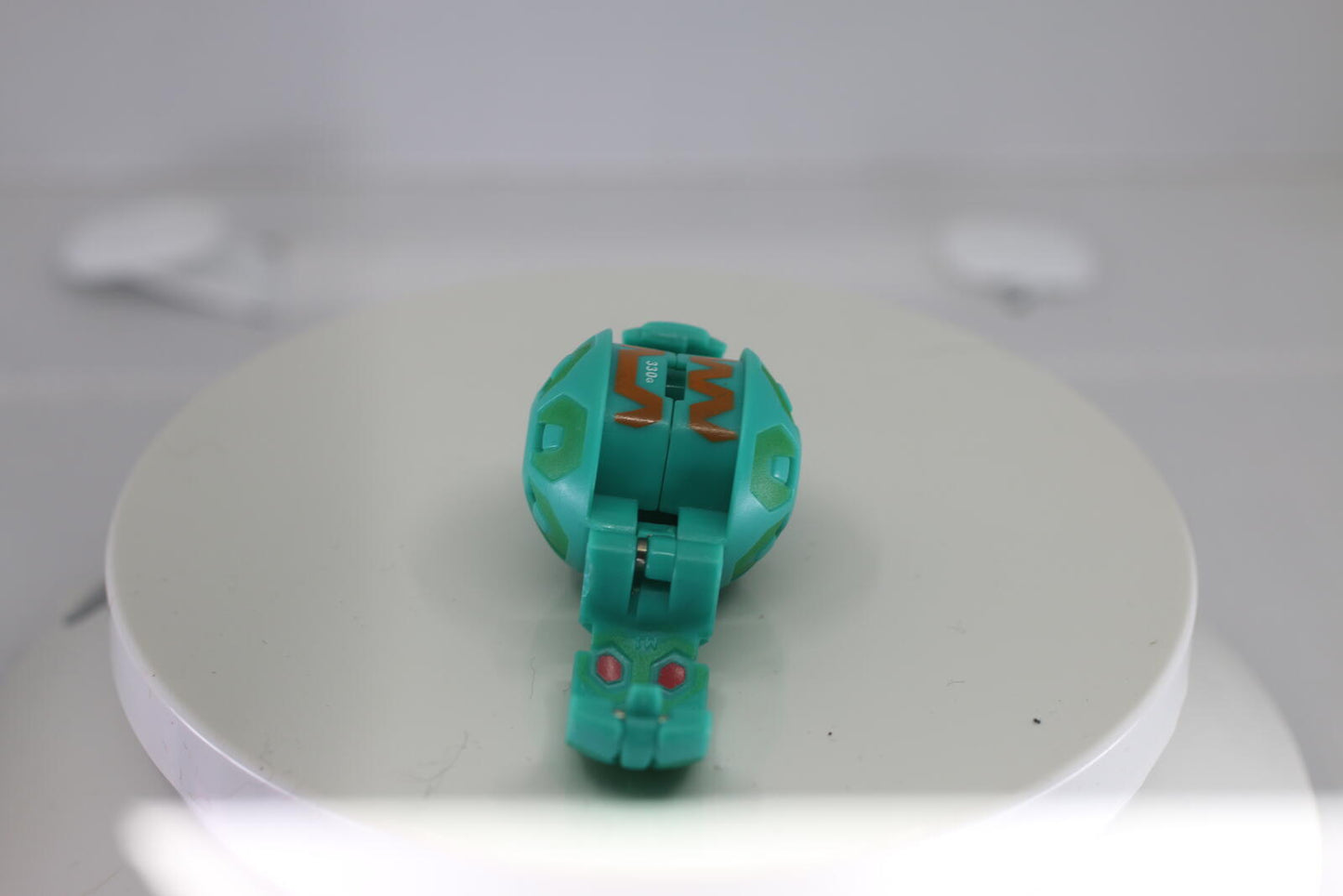 Bakugan Battle Brawlers Serpenoid Green Ventus 330G ACTION FIGURE TOY