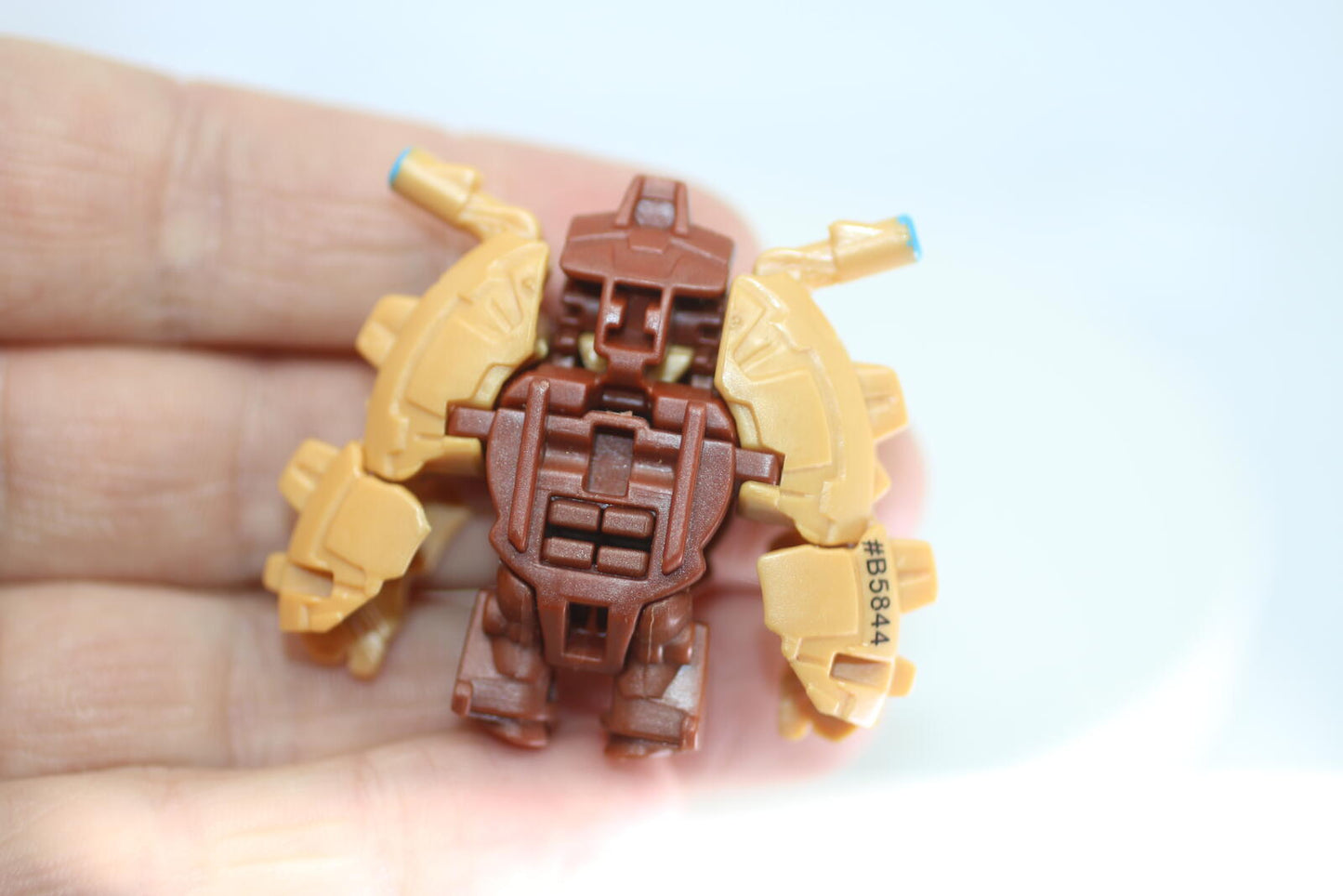 TRANSFORMERS Robots in Disguise SCORCH STRIKE BEASTBOX, Mini-Con 4 Pack 2015.