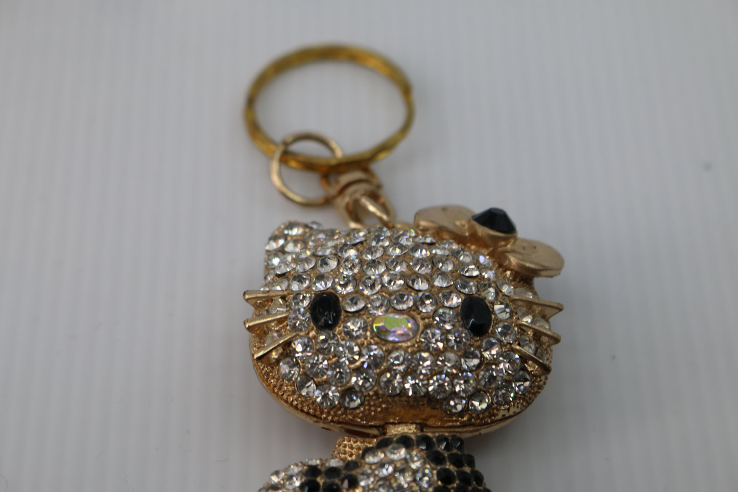 Hello Kitty Crystal Rhinestone key chains and back charms Jewelry Bling Bling