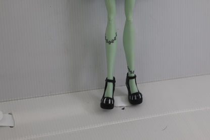 Monster High Doll Power Ghouls Frankie Stein with Accessories and Coffin Bed toy