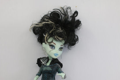 Mattel Monster High Frankie Stein Ghouls Rule 2008 Monster High Doll
