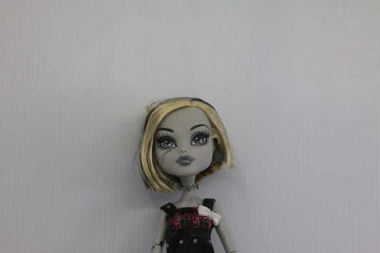 Monster High Skull Shores Black White Frankie Stein Doll