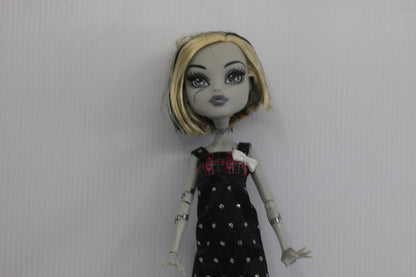 Monster High Skull Shores Black White Frankie Stein Doll