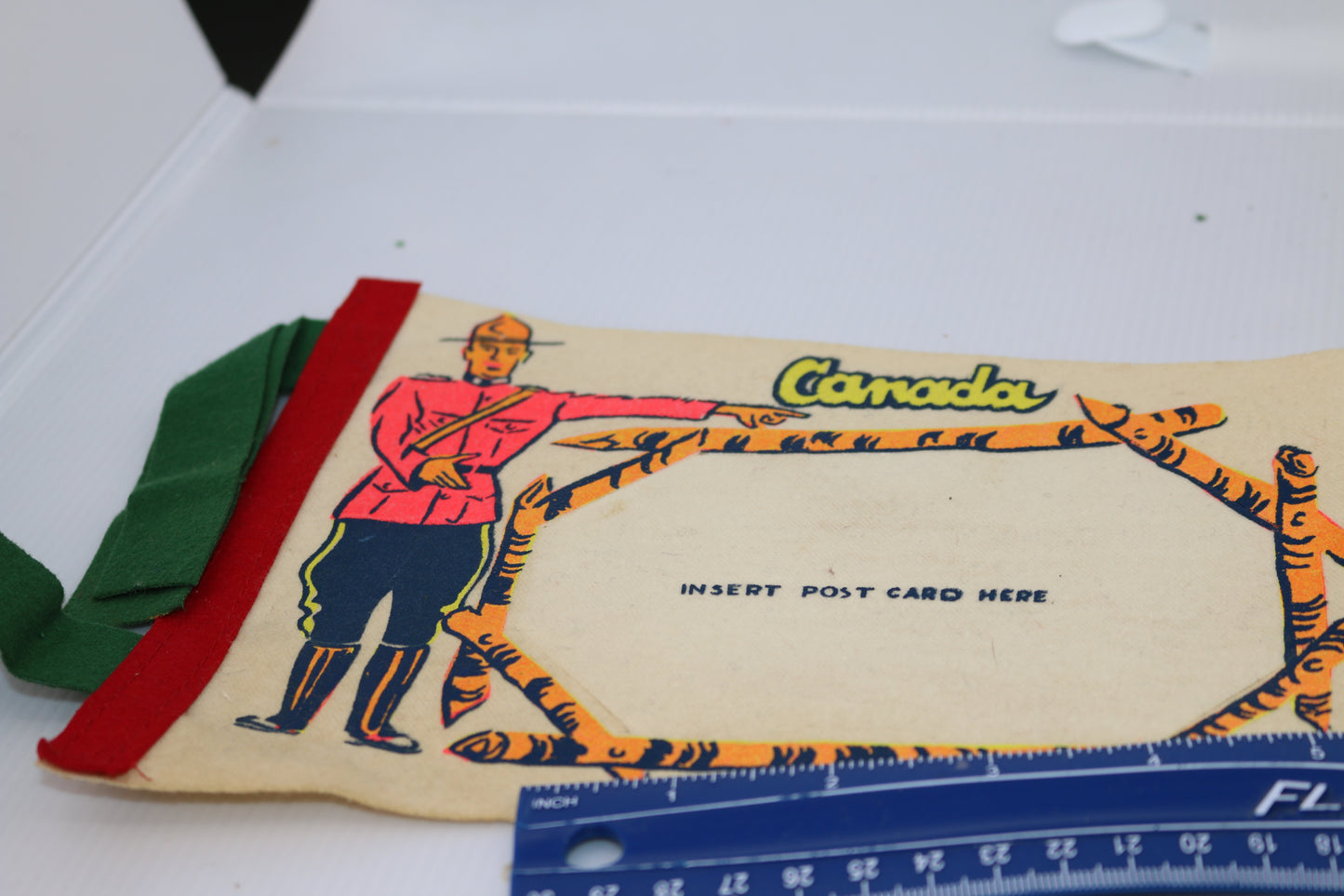 Vintage pennant felt Canada Souvenir Sherbrooke insert post Card here