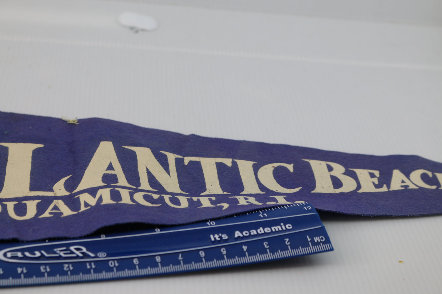Vintage pennant felt Souvenir USA Atlantic Beach Misquamicut, R'I.