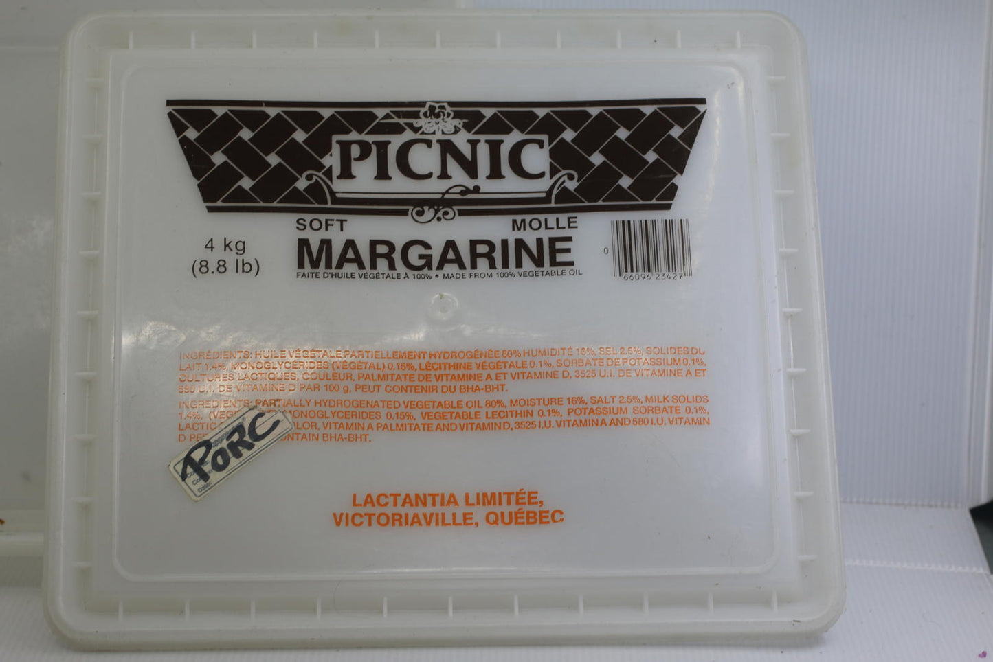 Empty Vintage Picnic Soft Margarine 4 kg Container Lactancia Bowl / lid