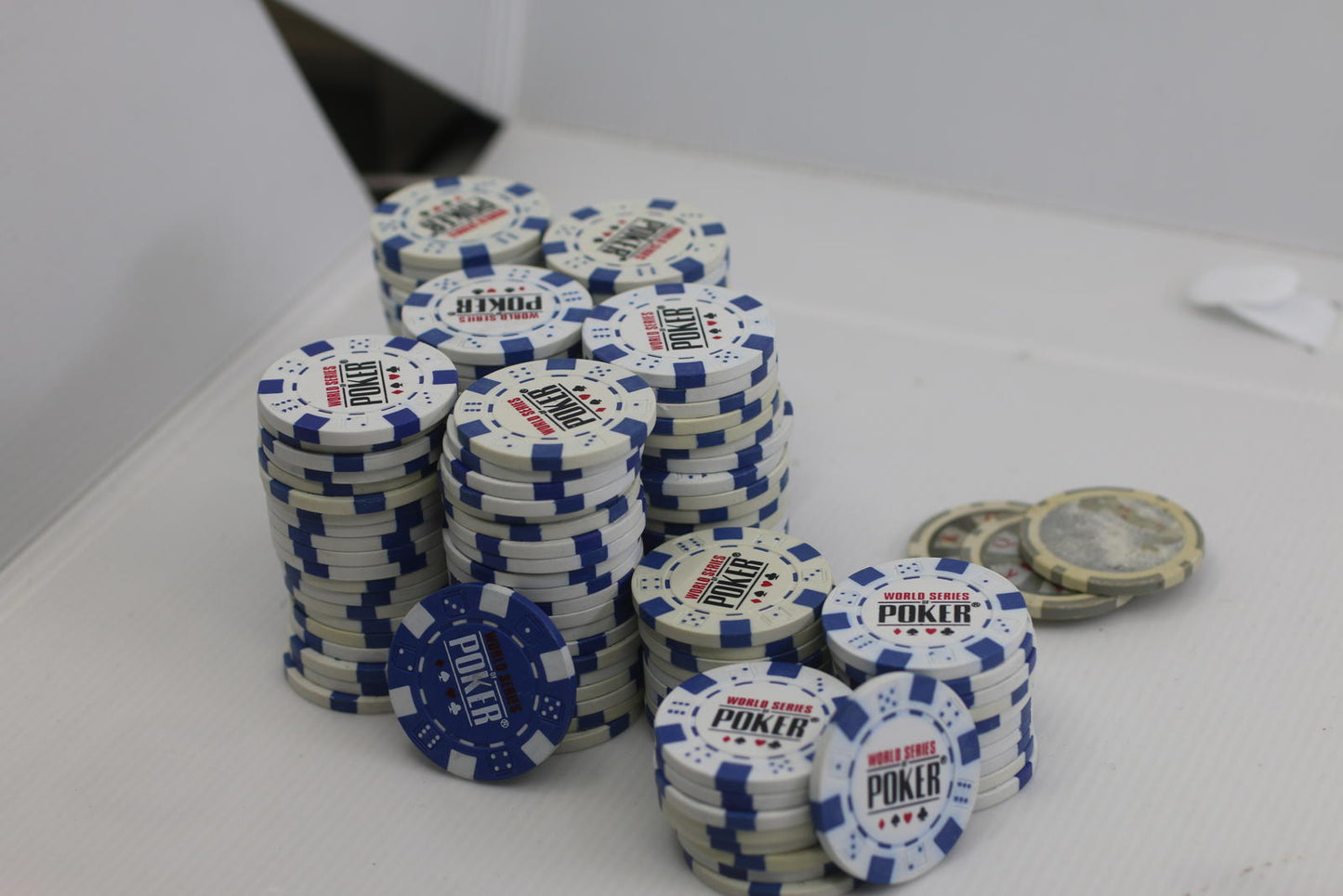 Lot of 150 WSOP World Series Poker 11.5g Casino Style Chips  Blue and White