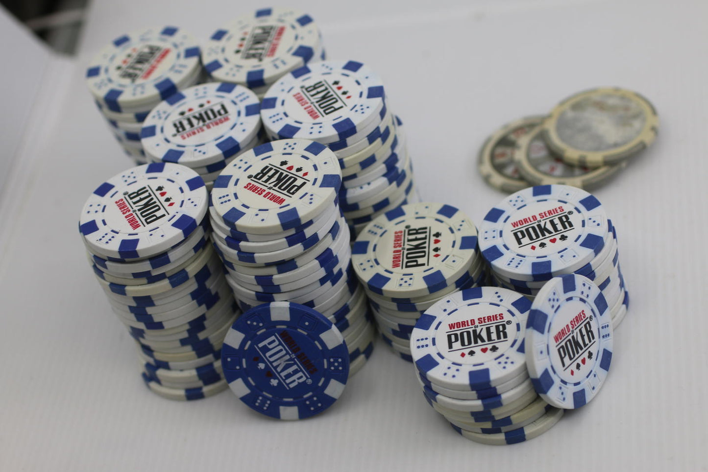 Lot of 150 WSOP World Series Poker 11.5g Casino Style Chips  Blue and White