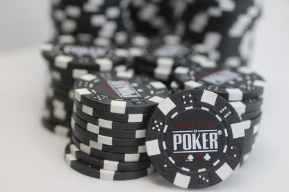 Lot of 100 WSOP World Series Poker 11.5g Casino Style Chips  Black and White