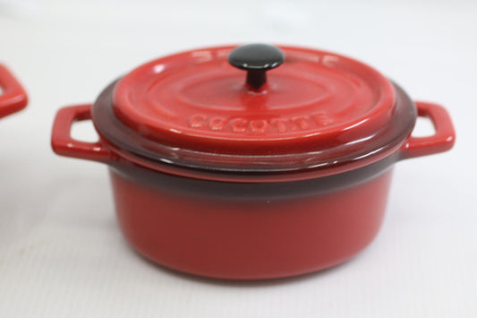 H2K Mini Red Stoneware Cocotte Set of 2 w Lids Oven Safe