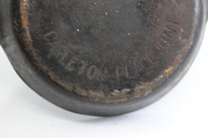 Vintage Cast Iron FinDlAY Skillet Frying Pan with TWO Pour Spouts