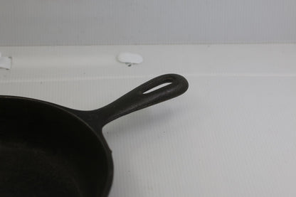 Vintage Wagner Ware 3 Inch Cast Iron Skillet Mini Frying Pan Made In USA