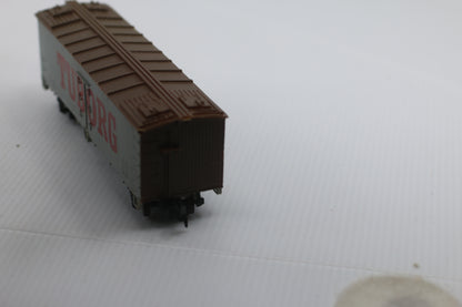 Life Like HO Scale Tuborg Beer Reefer Gray & Brown wagon replacement