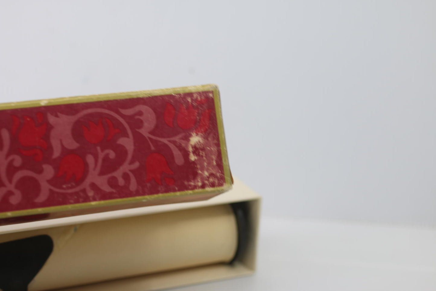 Vintage QRS Player Piano Roll 9634 Let A Smile Be Your Umbrella Box