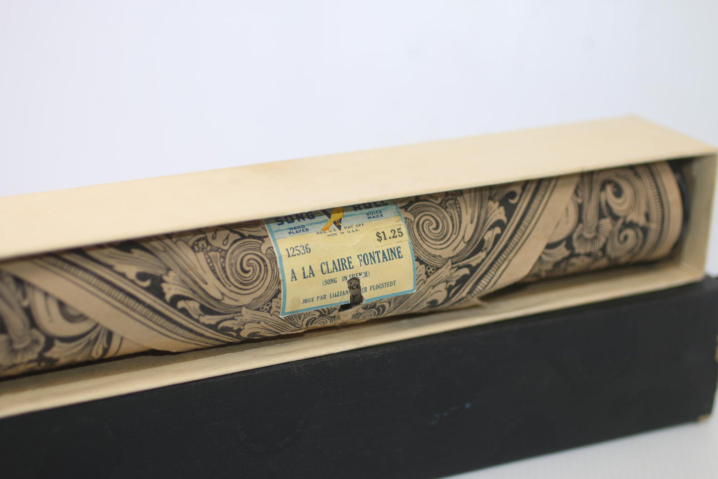 Vintage Vocalstyle Player Piano Roll 12536 A La Claire Fontaine Boxed