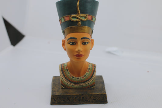 Myths & Legends The Egyptian Collection Queen Nefertiti Bust Hand Painted by W.U