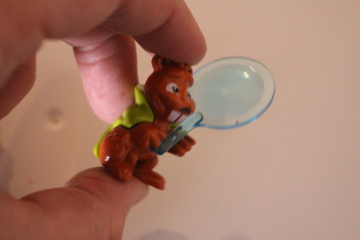 Mini Squirrel With Magnifying Glass - Animal Detective Series (Kinder 2009)