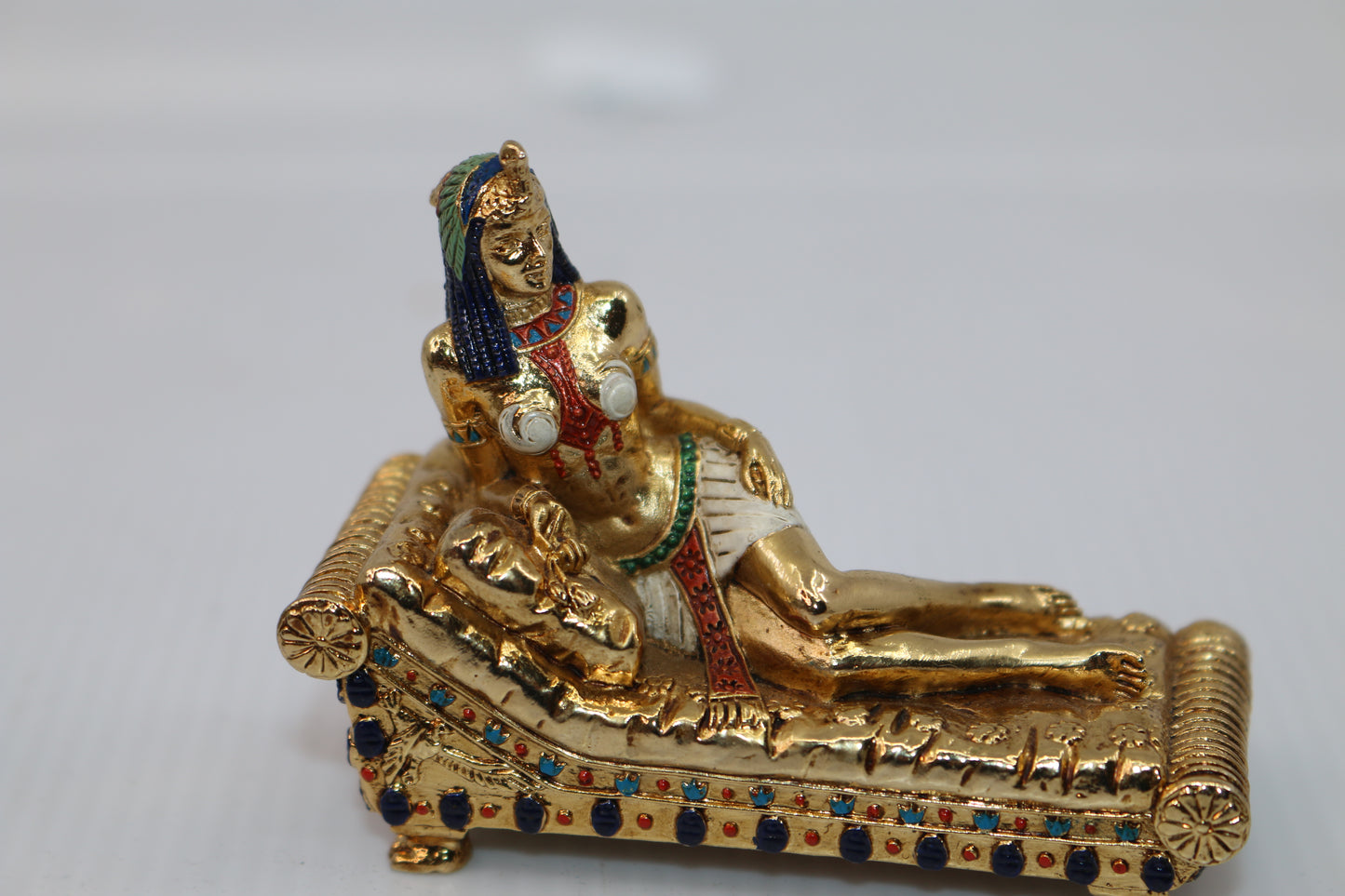 Heavy Brass Cleopatra, Queen of Egypt Statue Made In Egypt zemeno