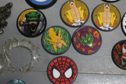 Mixed Marvel Legends / Diamond Select / comic figure accessories stands lot toys