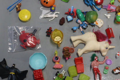 Large Kids Toy Lot Figures, Animals & Accessories Daycare Reseller Friendly Bulk