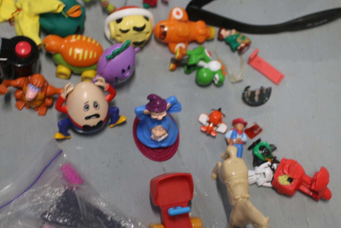 Large Kids Toy Lot Figures, Animals & Accessories Daycare Reseller Friendly Bulk
