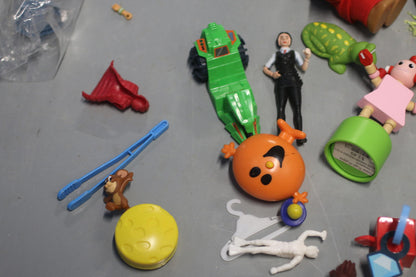 Large Kids Toy Lot Figures, Animals & Accessories Daycare Reseller Friendly Bulk