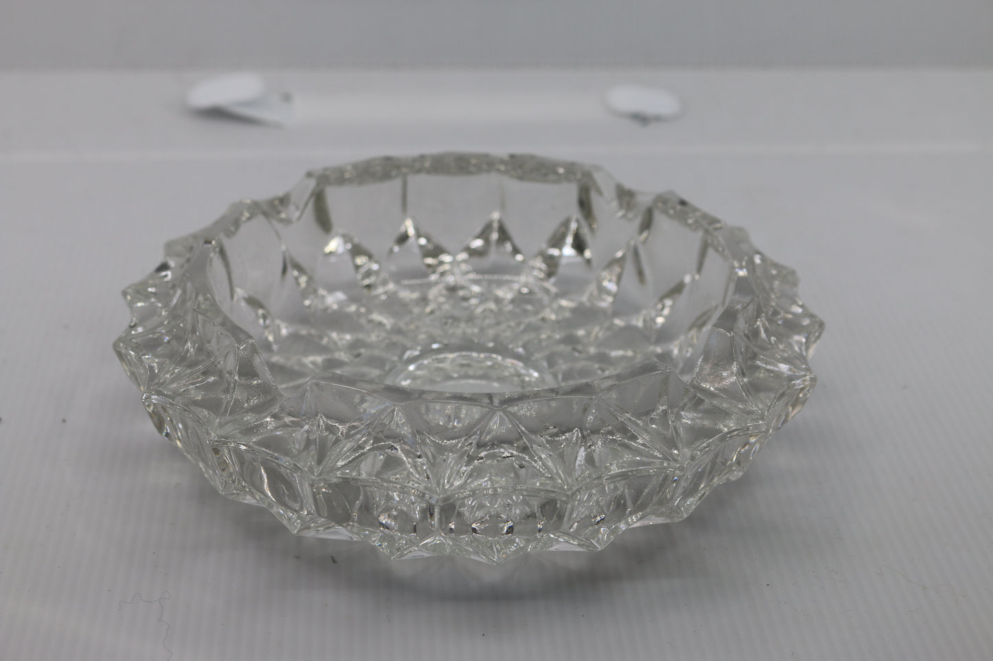 Vintage Heavy Large Round Crystal Clear Cut Glass Cigar Cigarette Ashtray 7"