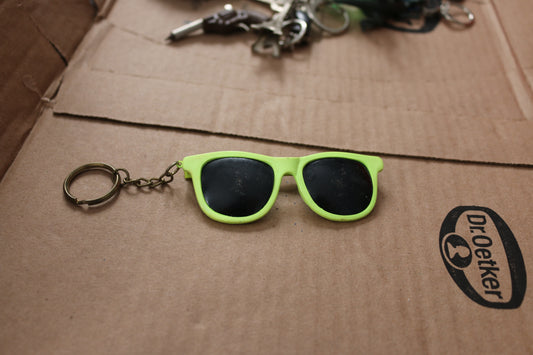 vintage fluo sun glasses key chain sunglasses