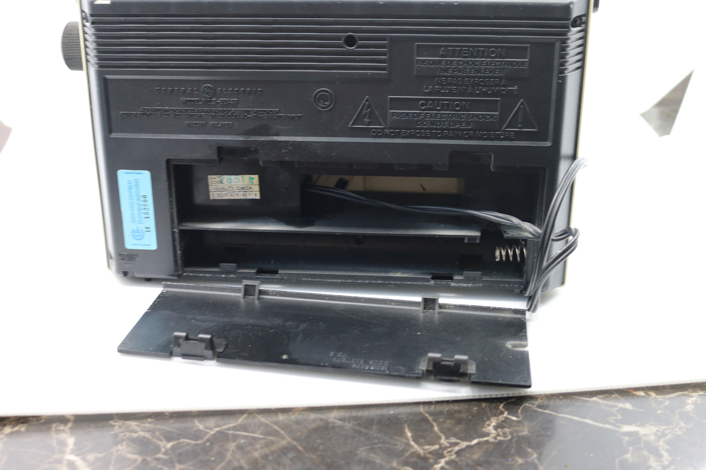Vintage GE General Electric AM/FM Radio Cassette Recorder Model 3-5244A
