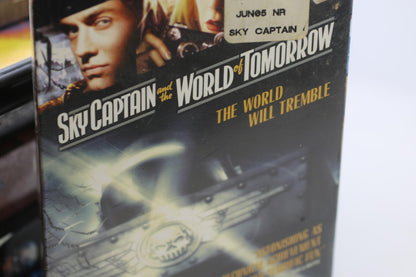 Sky Captain and the World of Tomorrow VHS Vintage movie Tape Sealed