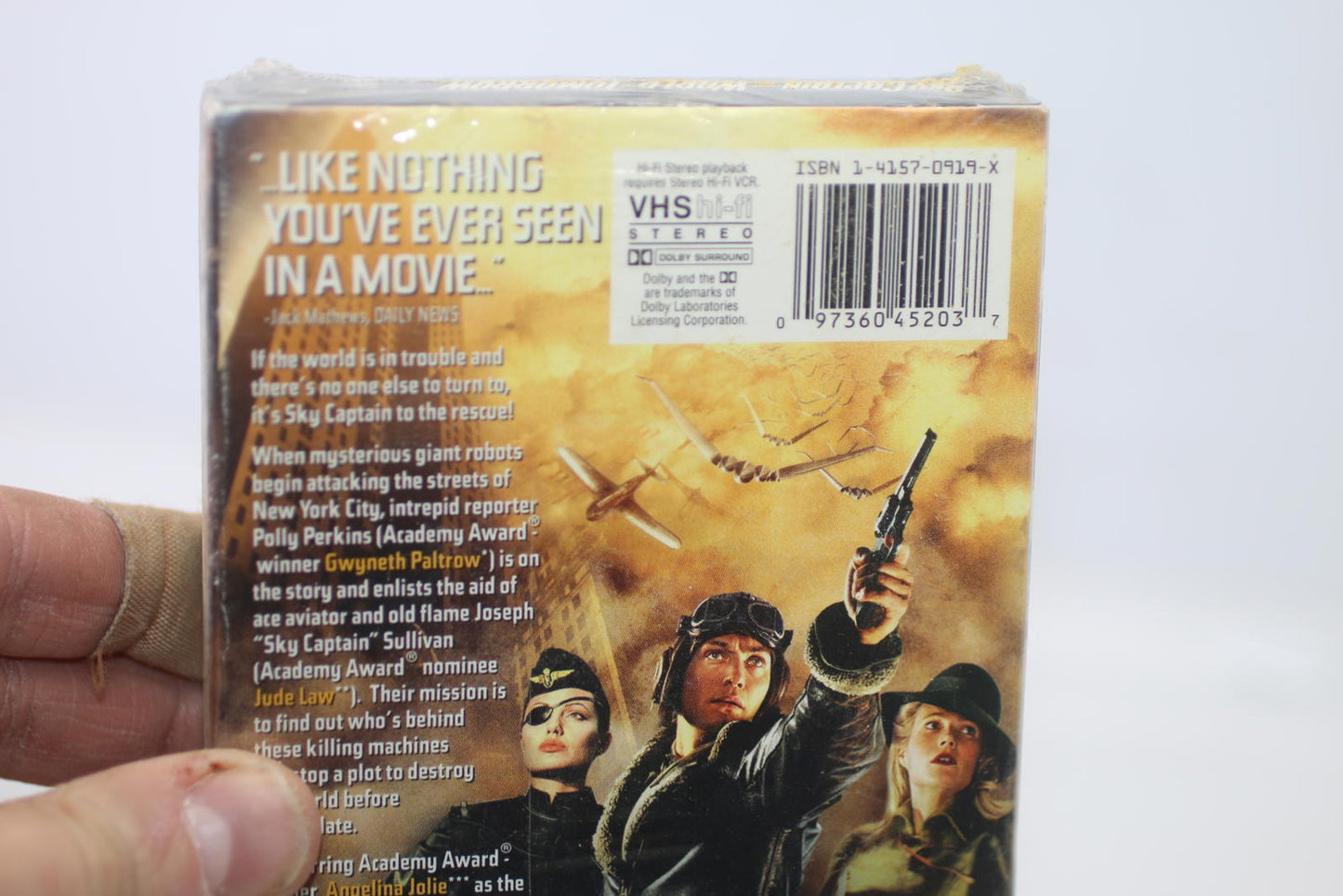 Sky Captain and the World of Tomorrow VHS Vintage movie Tape Sealed
