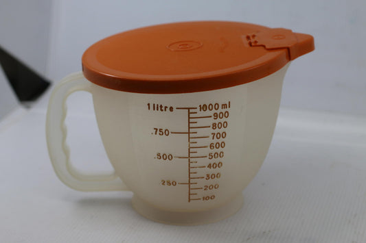 Tupperware 1 Litre Measuring Jug with orange Lid