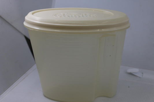 Vintage Chipits Plastic Cookie Container with Lid