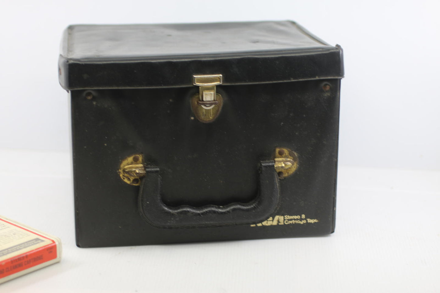 Vintage RCA Stereo 8 Cartridge Tape Case carrying vtg case rare 16 places