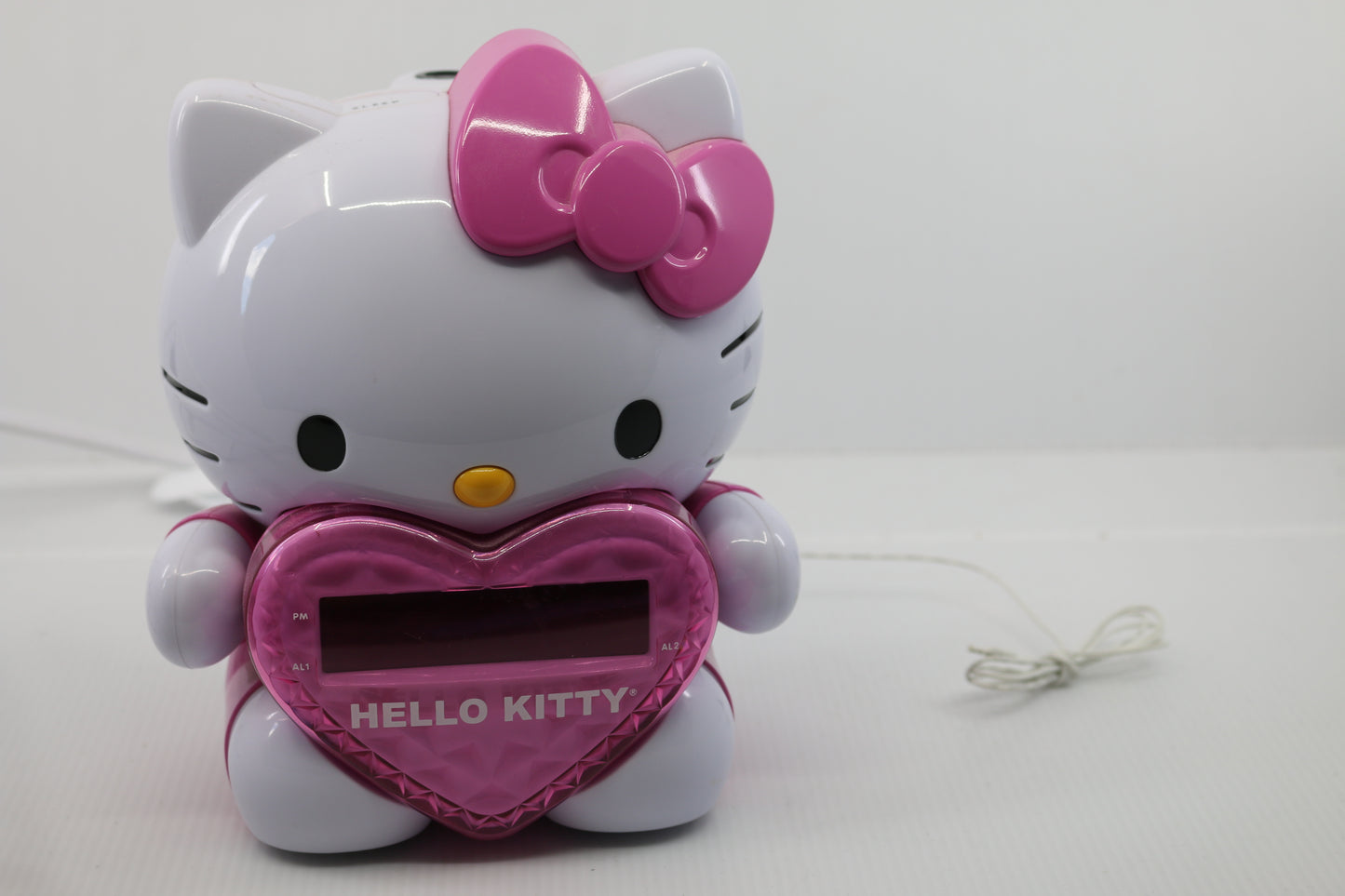 Hello Kitty Projector Alarm Clock AM / FM Radio - KT2064 - Red LED Projection