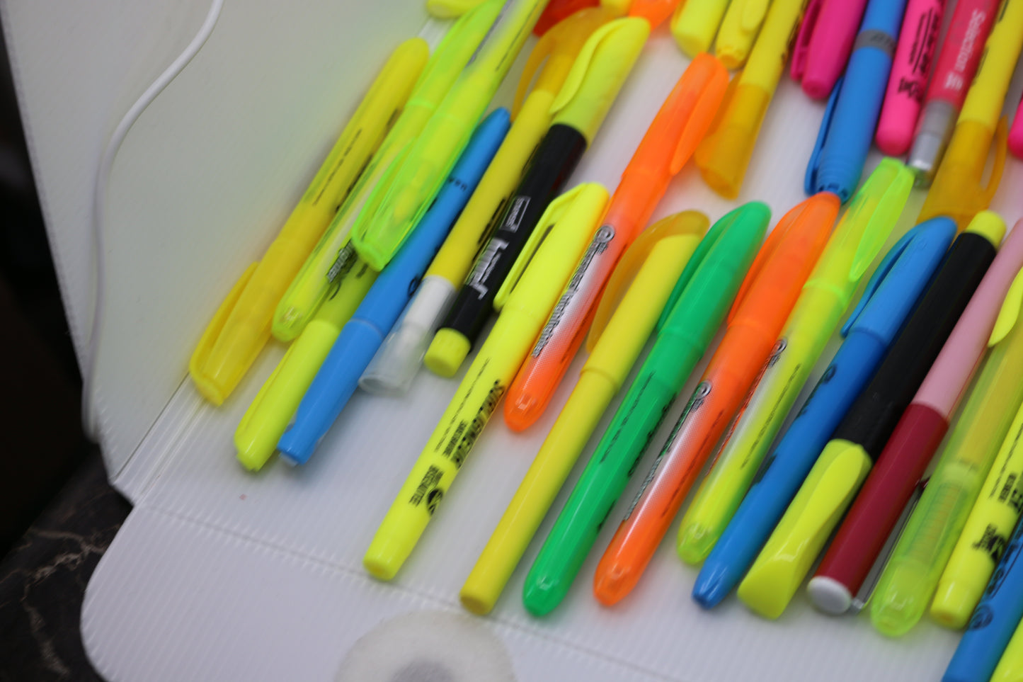 Huge lot Bulk Sharpie Marker stadtler bic Fluorescent YELLOW Highlighter