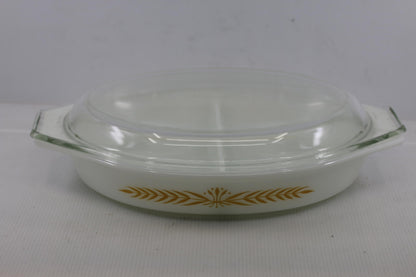 Vintage 1960's Pyrex Royal Wheat 1.5 qt. Divided Casserole Dish Oval WITH Lid