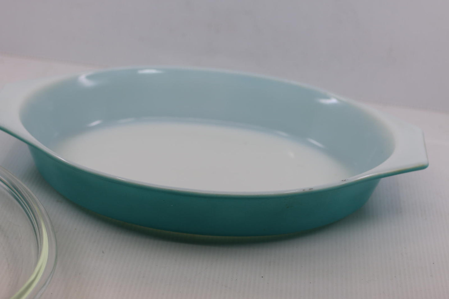 Vintage Pyrex 1.5 Qt Turquoise Blue Oval Casserole Dish WITH Lid USA Mid Century