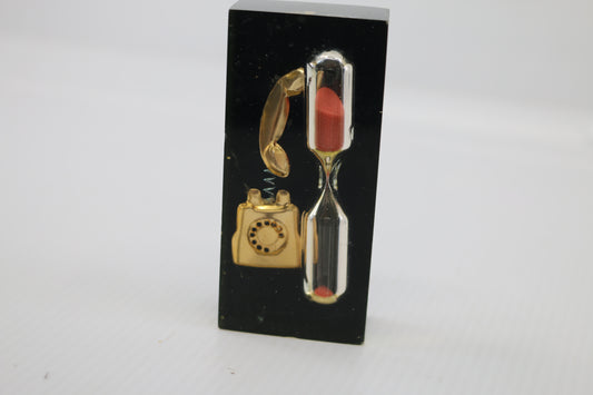 Vintage Hourglass 3-minute Lucite Telephone Timer Rotary Phone red sable
