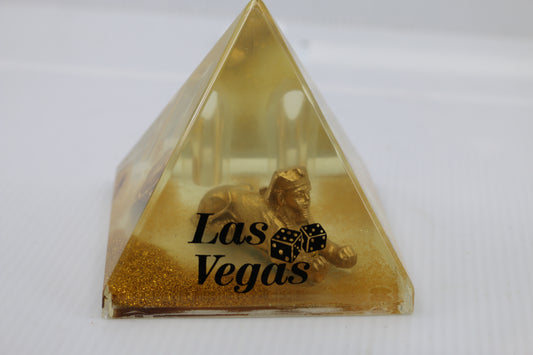 Luxor Las Vegas Pyramid Sphinx Snow Globe Paperweight Vintage 90's