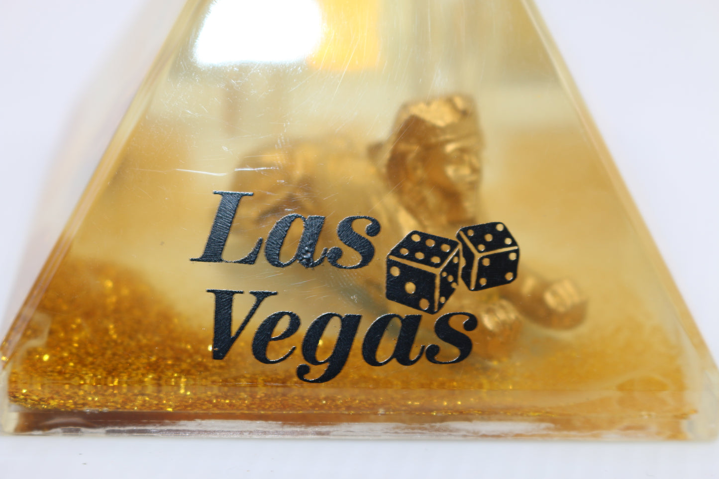 Luxor Las Vegas Pyramid Sphinx Snow Globe Paperweight Vintage 90's